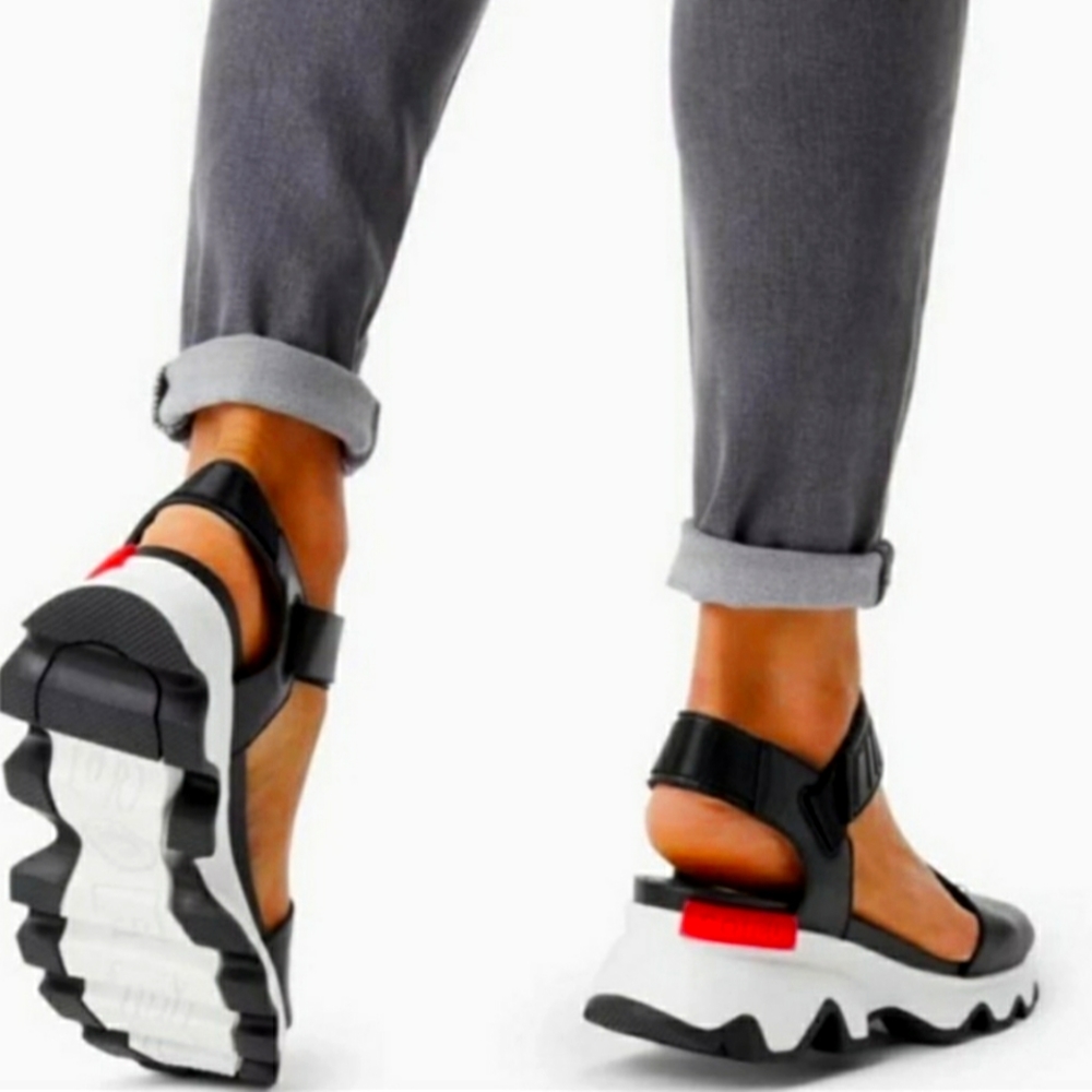 SOREL Kinetic Wedge Platform Sandals